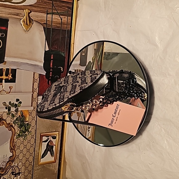 JUICY COUTURE Black Beige Tame Her Heart Zip Around Wallet/Wristlet - Picture 10 of 10